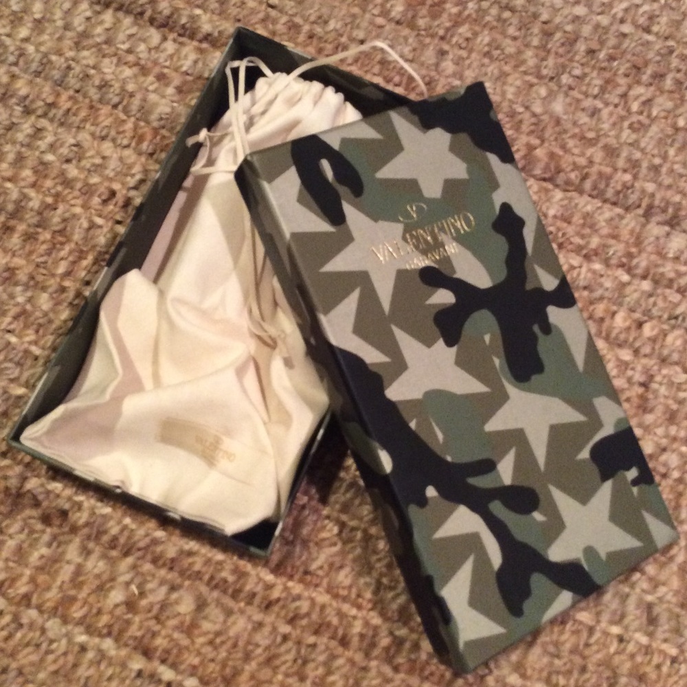 Valentino Gift Set.